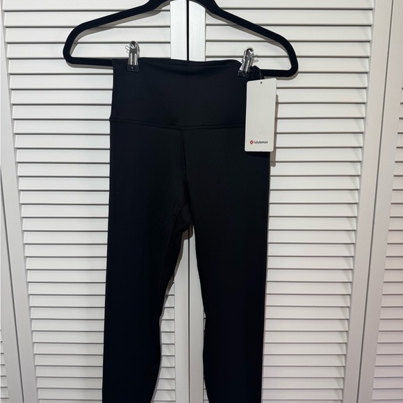 lululemon athletica Pants - Lululemon Black Wunder Under High-Rise Tight 28” Leggings